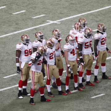 How much money does an NFL quarterback make per hour?