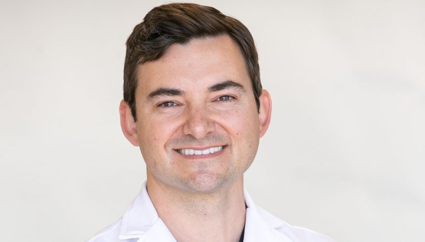 From Artist to Scuba Diver to Traveling Surgeon: Plastic Surgeon and Influencer, Dr. Ross Blagg Does it All