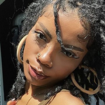 Spiritualist and Free-Spirit, Nichole Magana Promotes Self-Care Content through Social Media